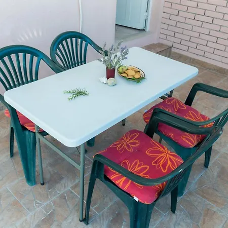 Grozdana Apartment Bozava